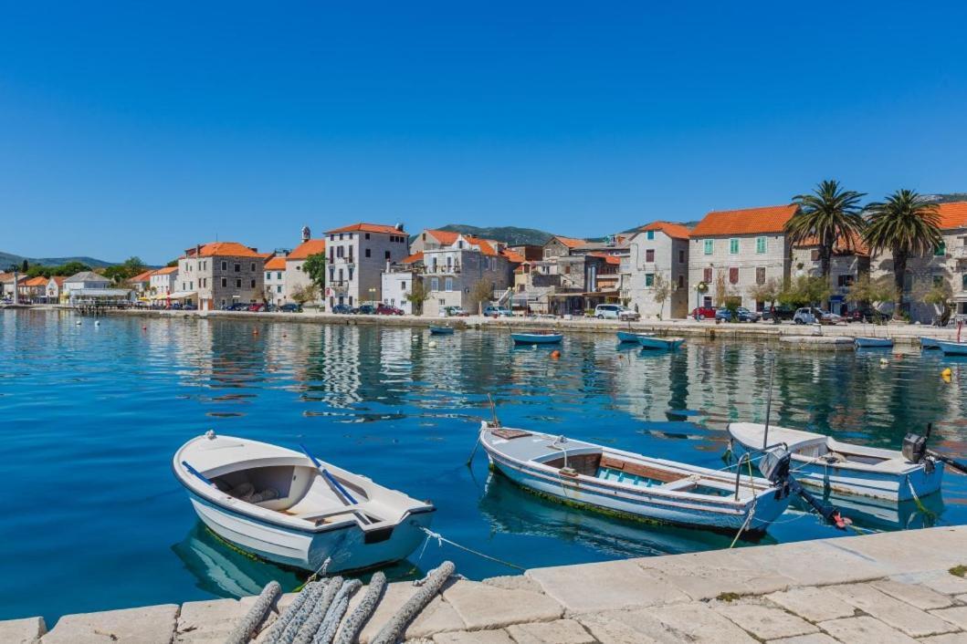 Apartment Tin Kastela Exterior photo